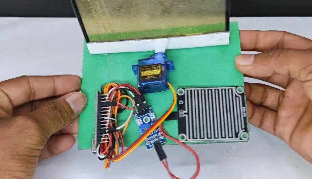automatic car wiper arduino project