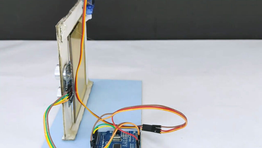 Automatic door opening system using arduino circuit installing