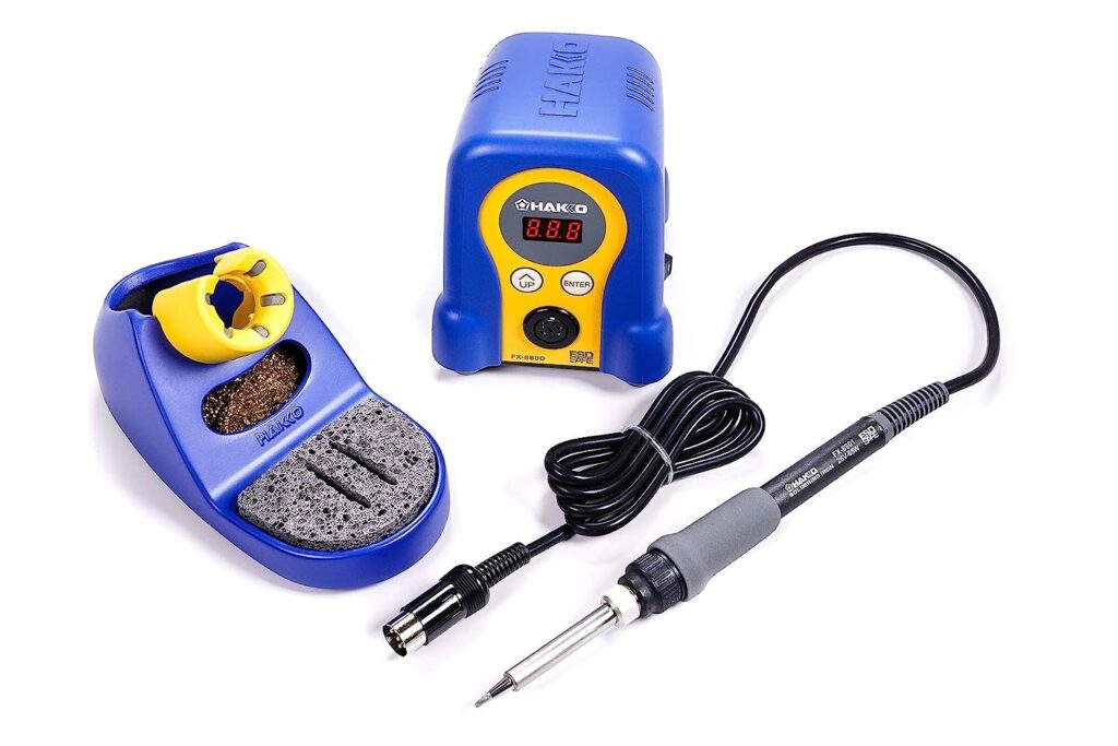 Hakko FX-888D soldering station